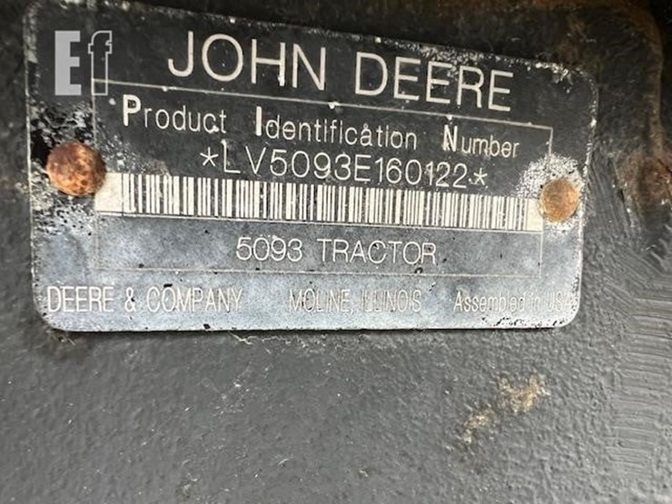 2009-john-deere-5093e-image-32