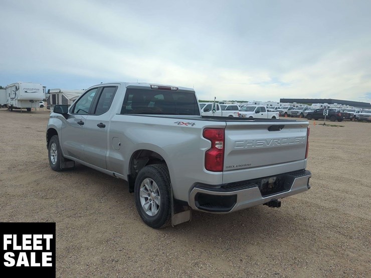 2021-chevrolet-silverado-1500-image-3