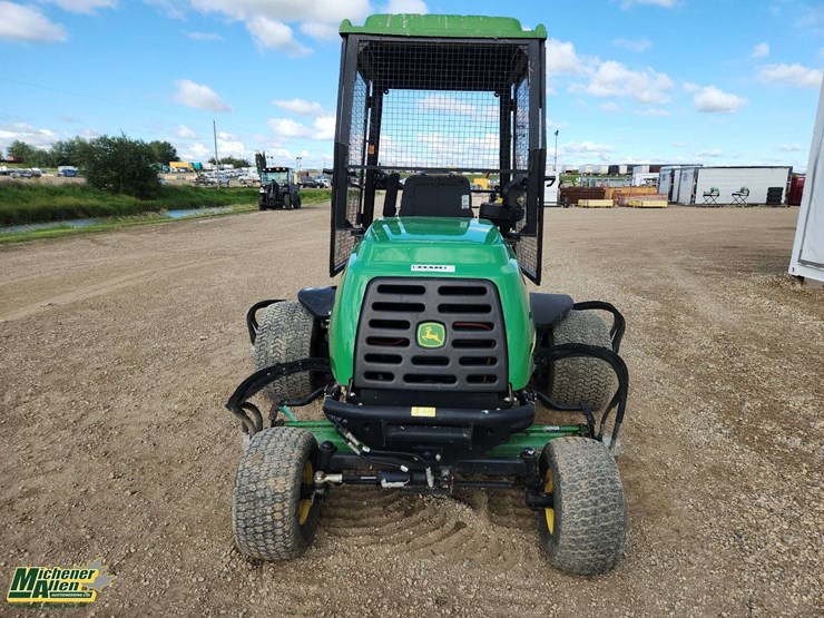 john-deere-3225c-image-8