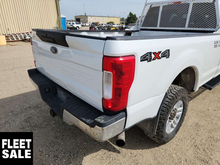 2019-ford-f350-image-35