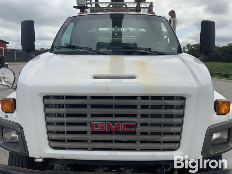 2009-gmc-topkick-image-10