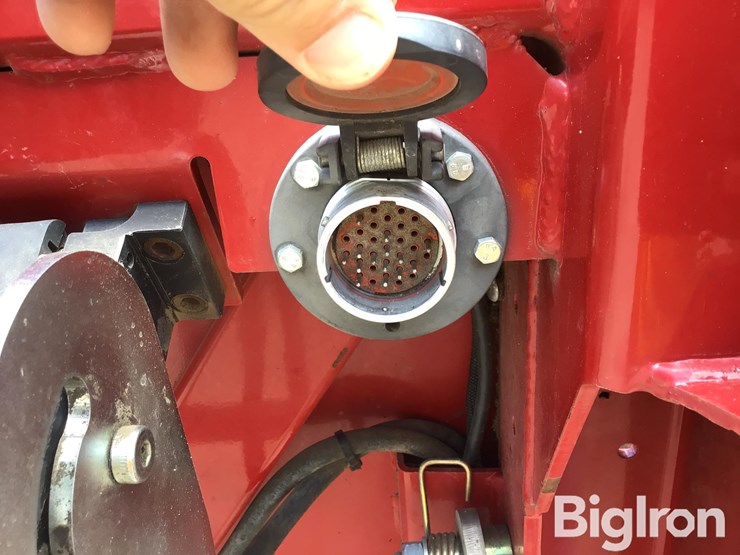 2012-case-ih-2612-image-12