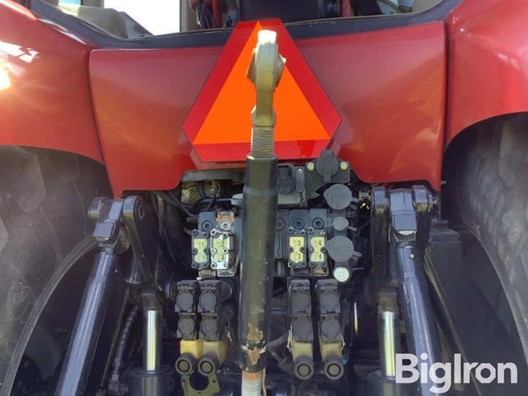 2010-case-ih-magnum-190-image-12