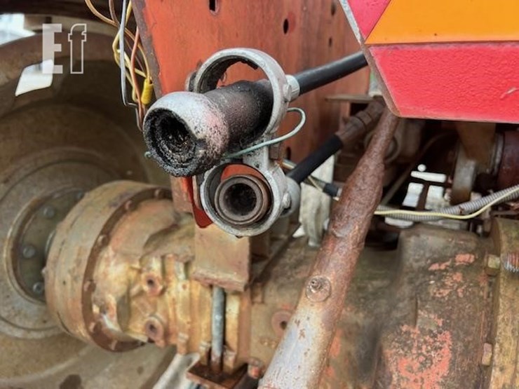 massey-ferguson-255-image-16
