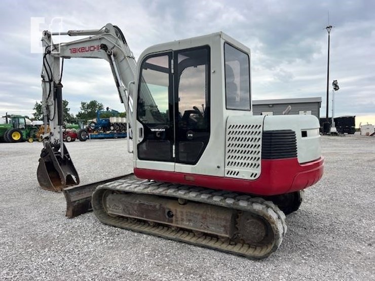 takeuchi-tb175-image-3