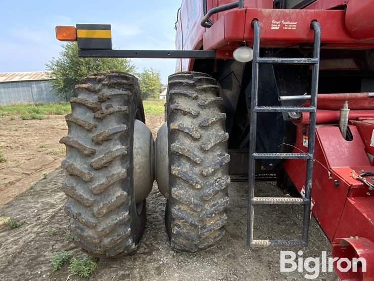 2011-case-ih-5088-image-18