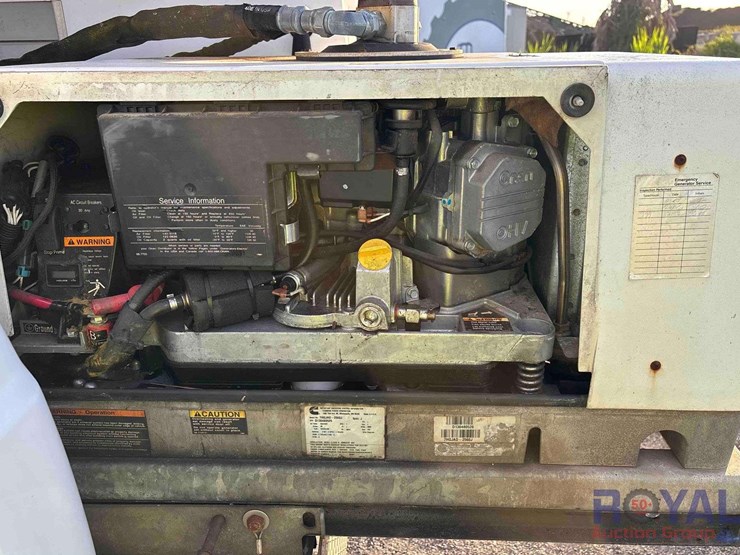 2013-altec-at200a-image-18