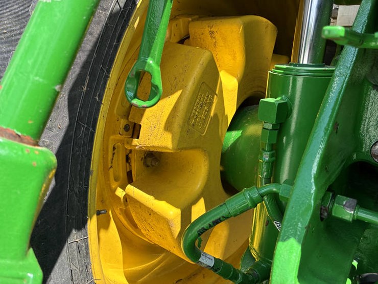 2018-john-deere-8400r-image-63