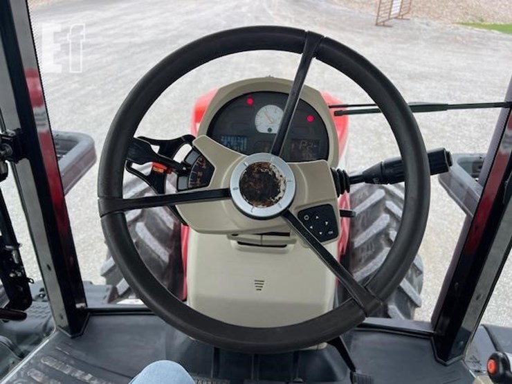2010-massey-ferguson-8670-image-45