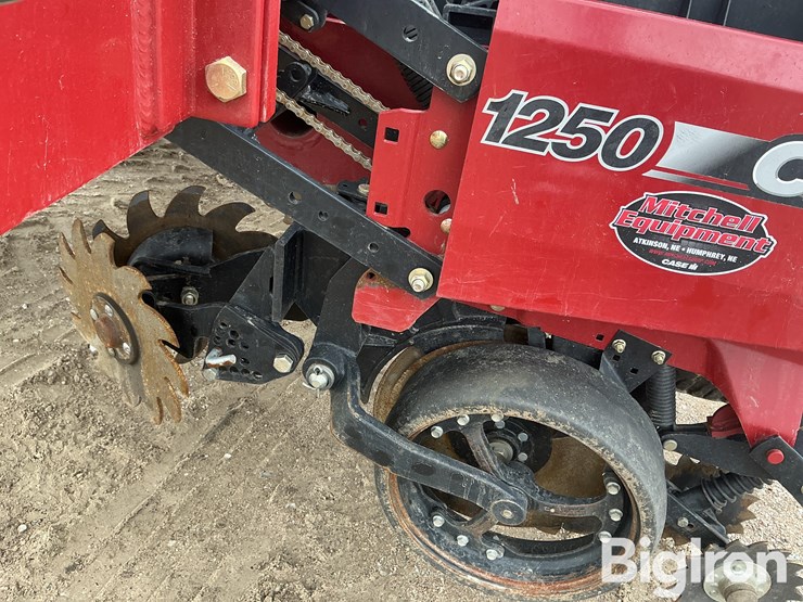 2012-case-ih-1250-image-19
