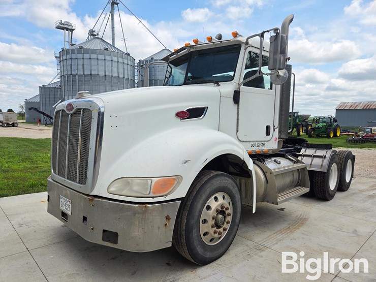 2007-peterbilt-386-image-1