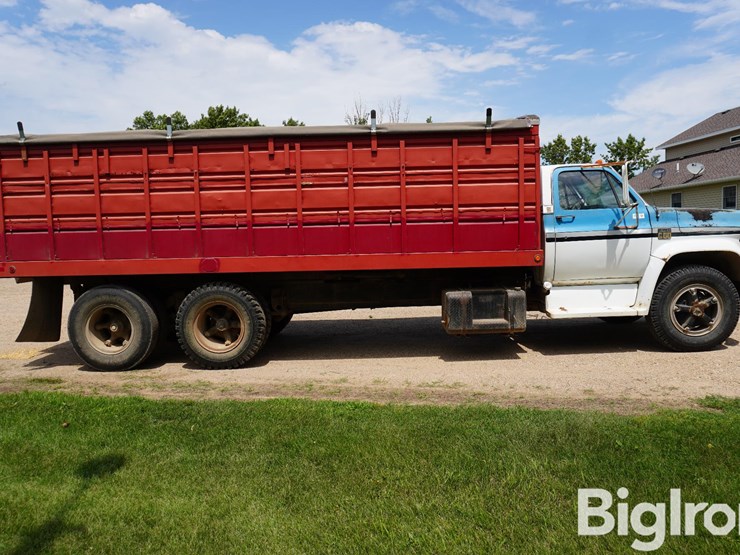 1975-chevrolet-c60-image-4
