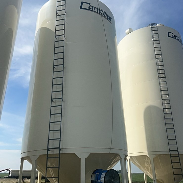 Concept 5,000 bushel Hopper bin, fully equipped with AGI Grainguard 10 hp bin fan with three phase electric motor