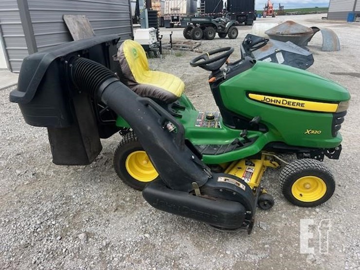2007-john-deere-x320-image-6
