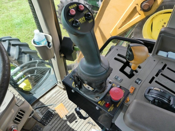 john-deere-6125m-image-15