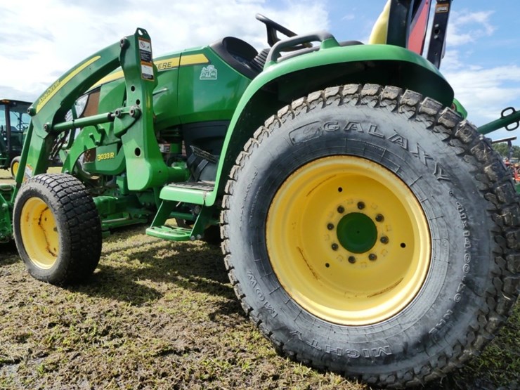 john-deere-3033r-image-7
