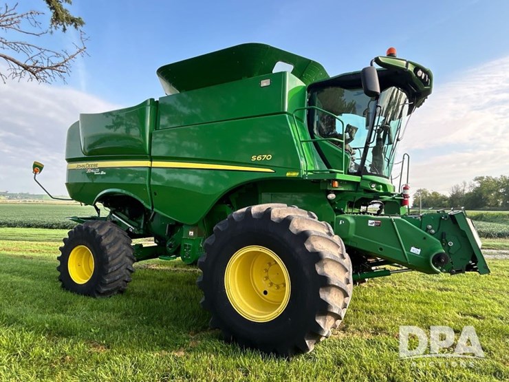2013-john-deere-s670-image-17