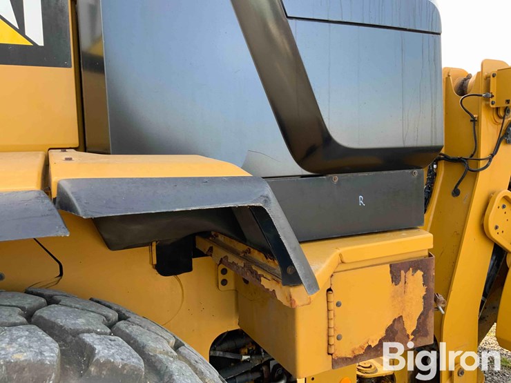 2014-caterpillar-924k-image-12