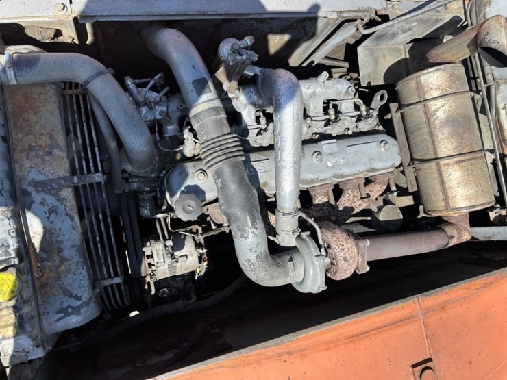 hitachi-ex200-2-image-35