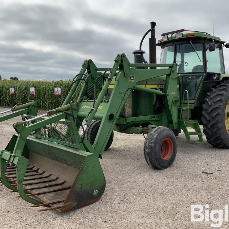 1976 JOHN DEERE 4430