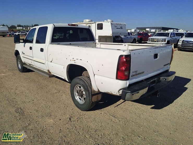 2007-chevrolet-silverado-2500hd-image-3