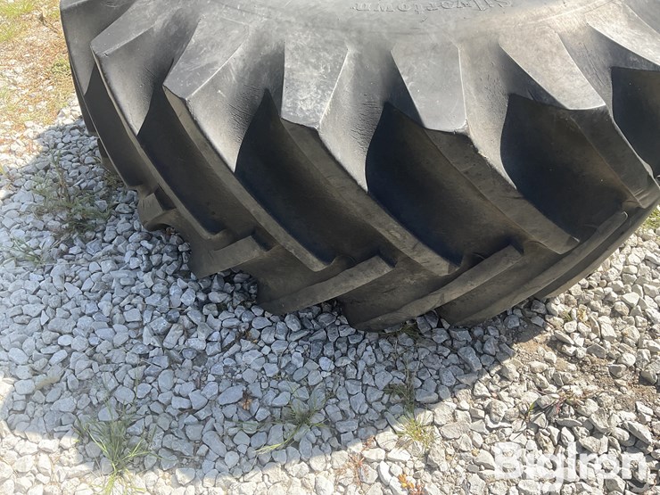 john-deere-8-image-17