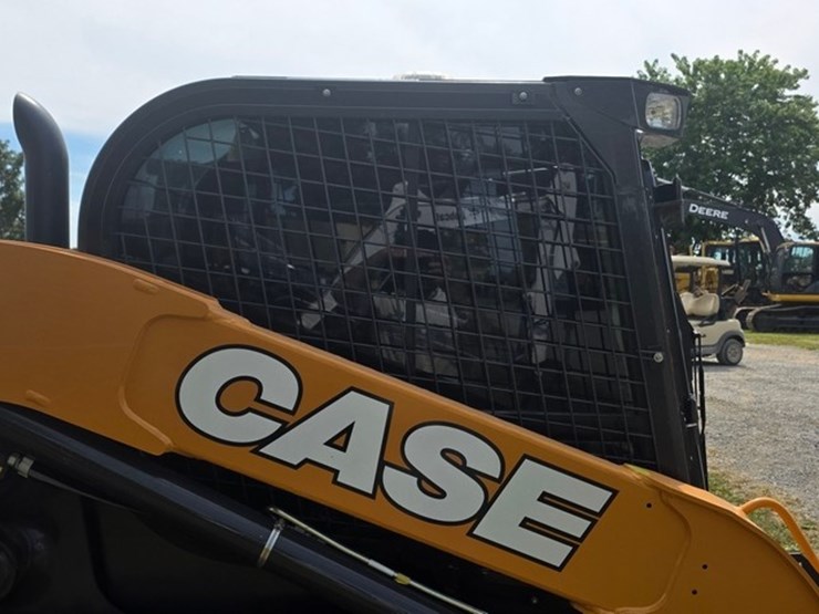 2020-case-tv450b-image-13