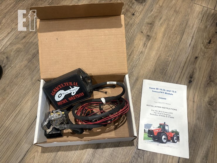 new-holland-cr8080-image-1