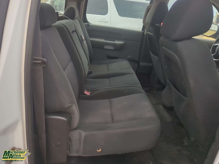 2013-gmc-sierra-1500-image-16