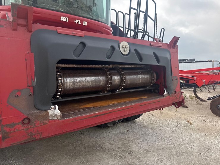 2004-case-ih-8010-image-13