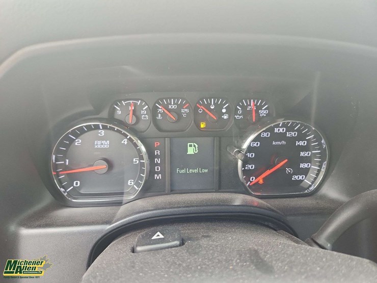 2015-chevrolet-silverado-1500-image-9
