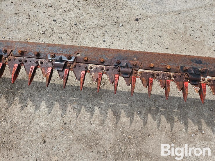 case-ih-1300-image-19