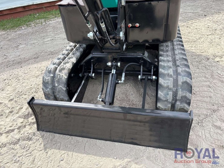 unused-2025-cfg-mh12rx-mini-excavator-image-8