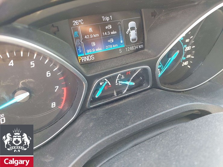 2016-ford-escape-se-image-9