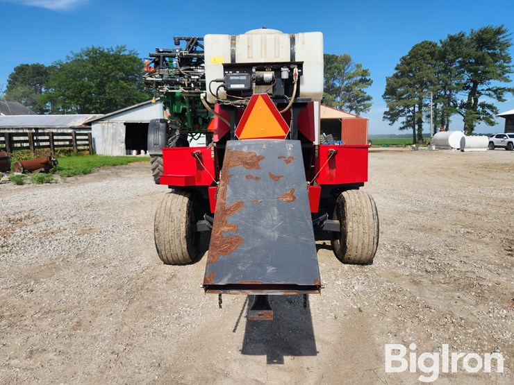 2021-massey-ferguson-1840-image-6