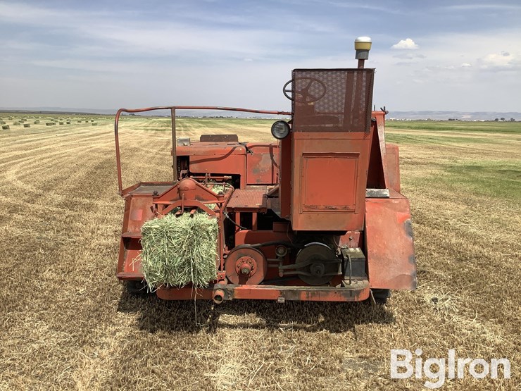 new-holland-1282-image-6