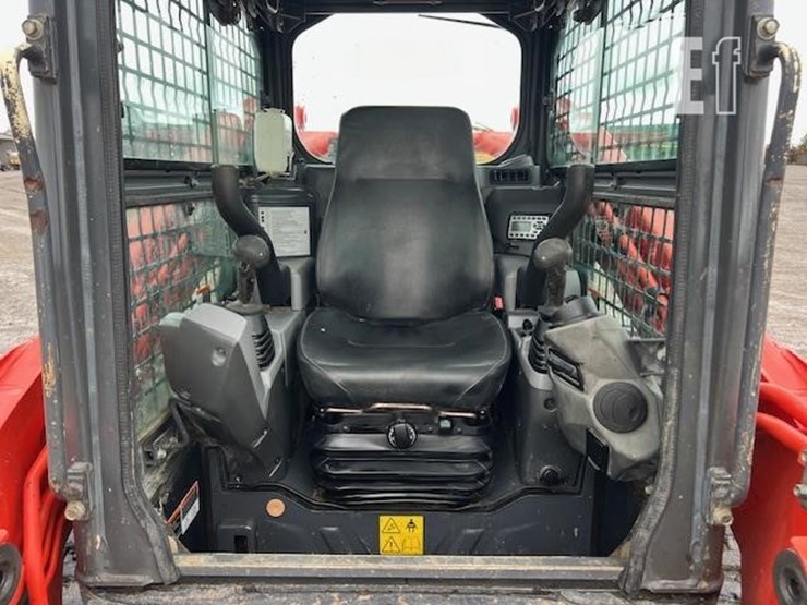 2018-kubota-svl95-2s-image-26