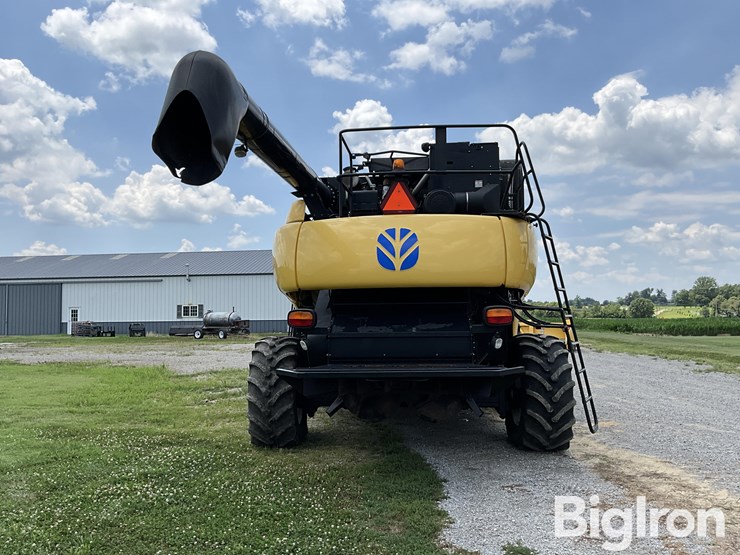 2008-new-holland-cr9060-image-6