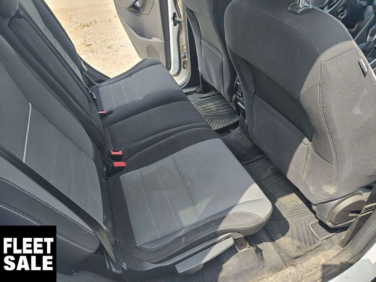 2013-ford-escape-image-12