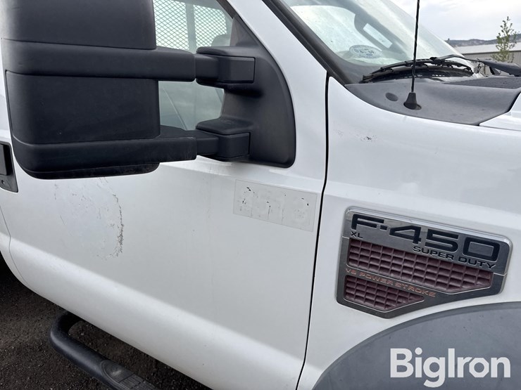 2009-ford-f450-image-18