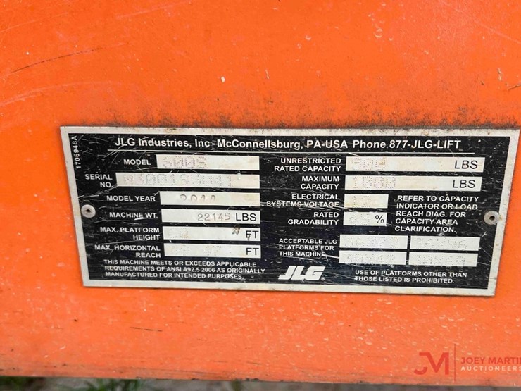 2014-jlg-600s-image-9