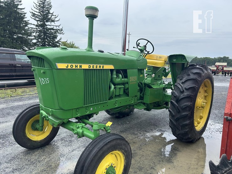 john-deere-3020-image-1