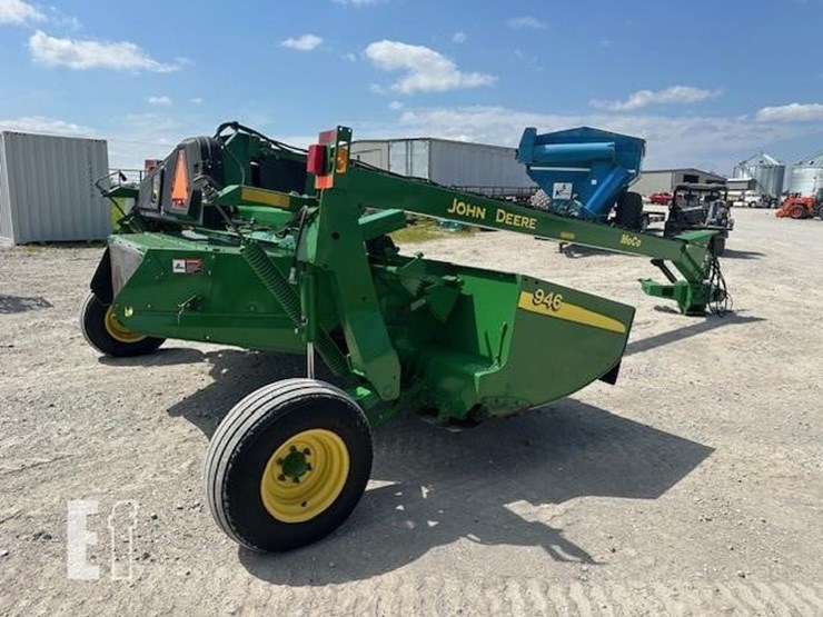 2016-john-deere-946-image-5