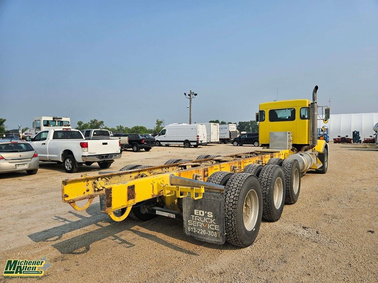 2009-kenworth-t800-image-34