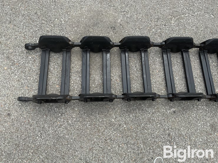grouser-over-the-tire-skid-steer-tracks-image-14