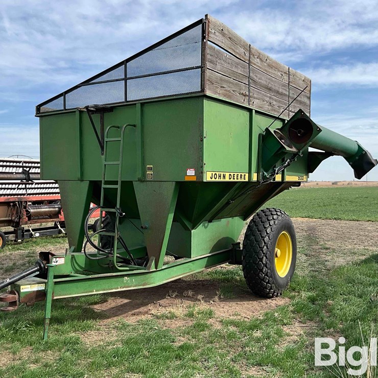 JOHN DEERE 500