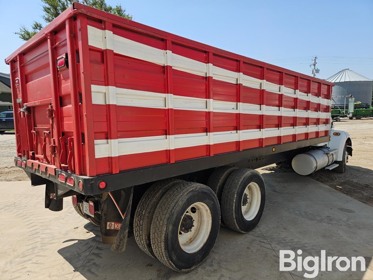 2004-kenworth-t300-image-5