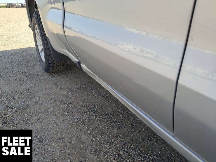 2019-chevrolet-silverado-1500-image-30