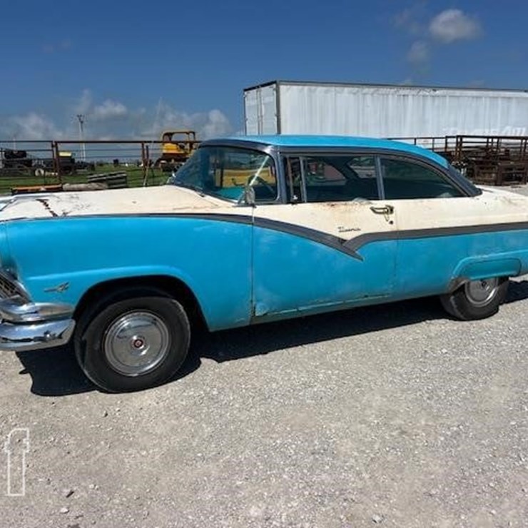 1956 FORD 500