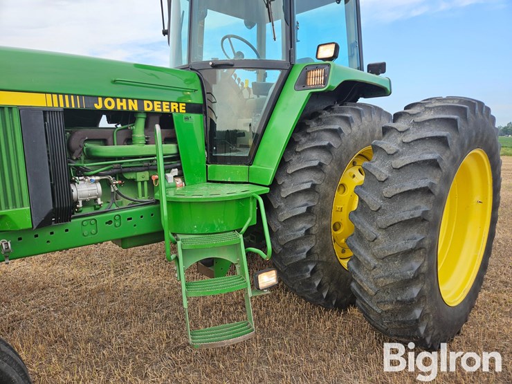 1992-john-deere-4560-image-18
